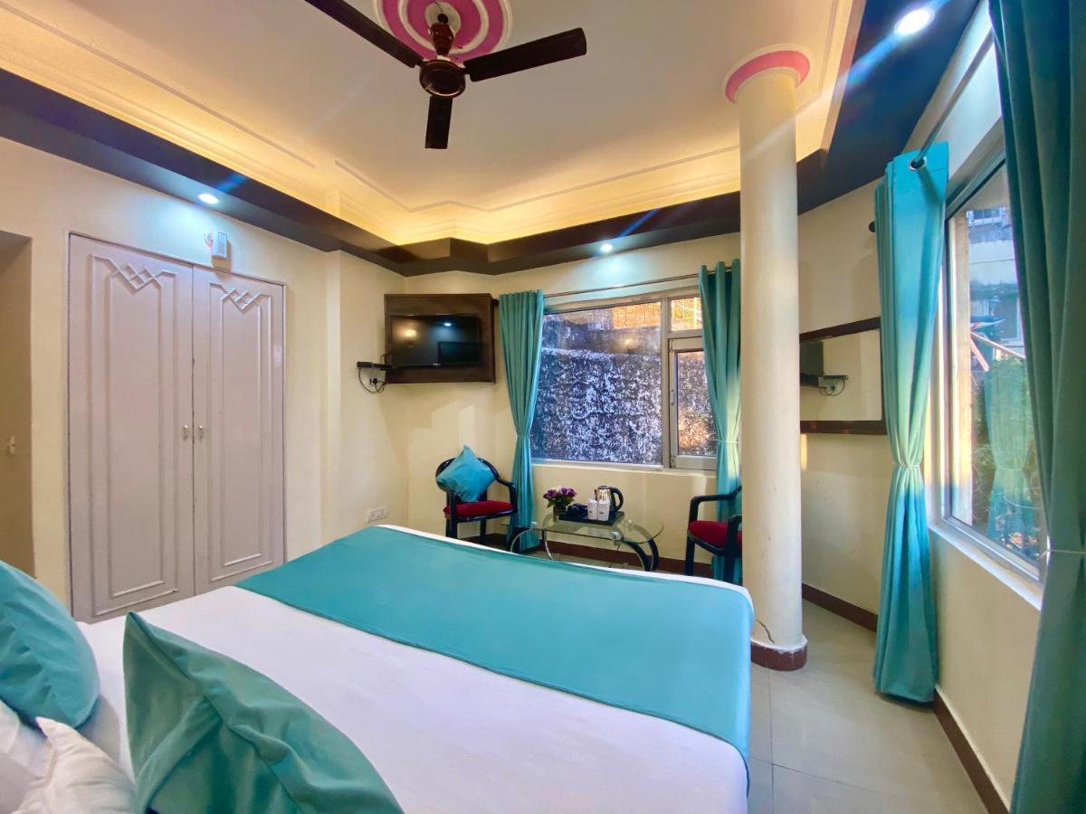 Riversun Hotel Mall Road Mussoorie Ngoại thất bức ảnh