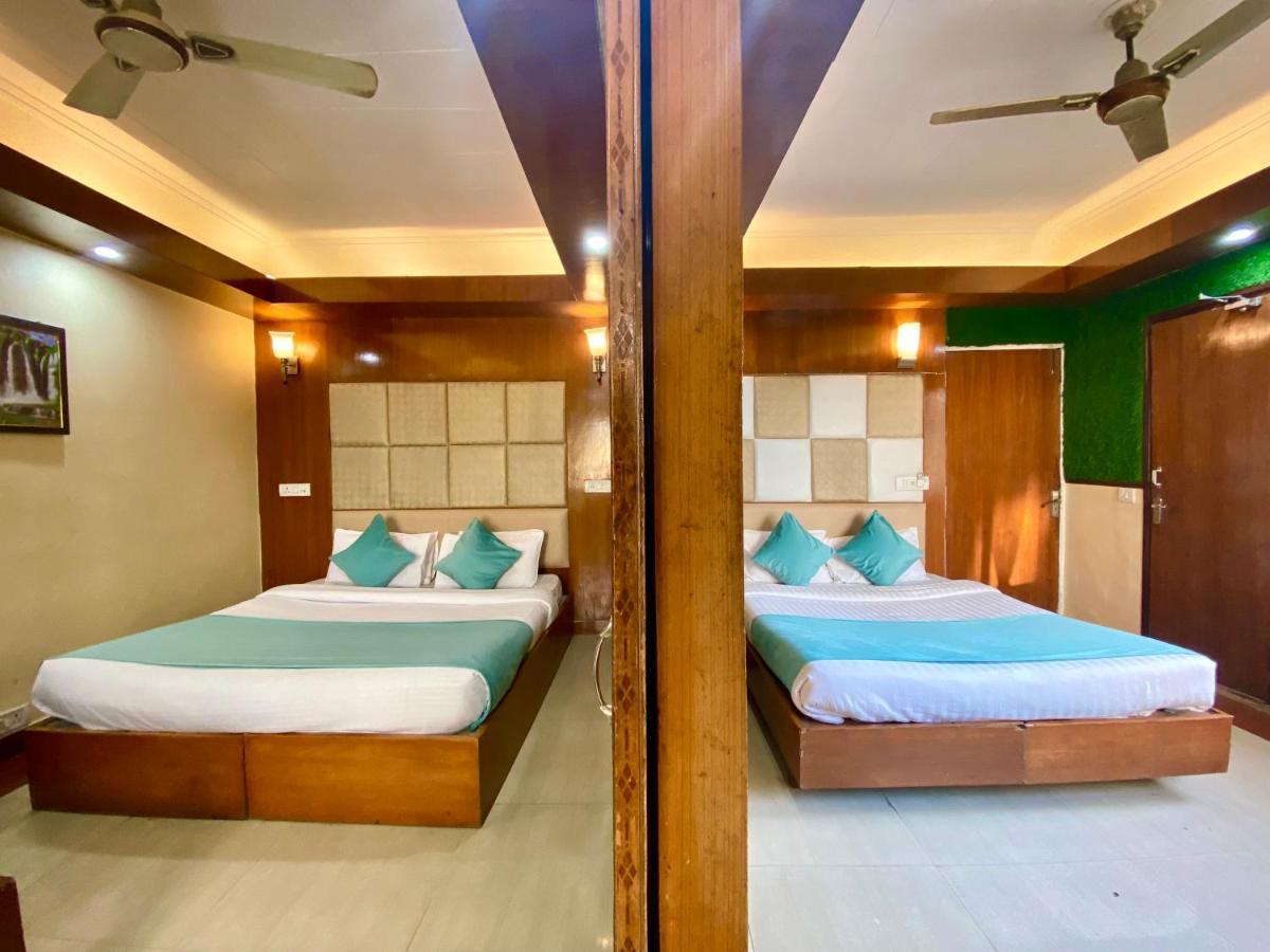 Riversun Hotel Mall Road Mussoorie Ngoại thất bức ảnh